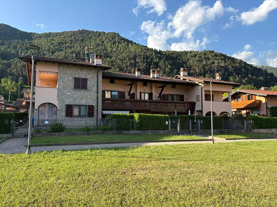 Immagine 14 di Appartamento in vendita  in Via milano 4 a Ardesio