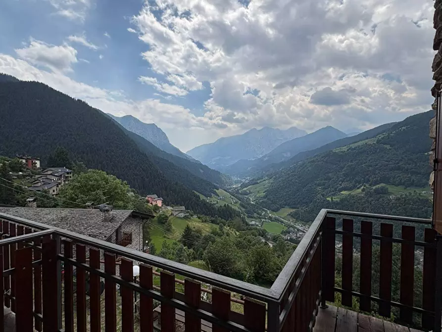 Immagine 3 di Appartamento in vendita  in Tezzi Alti 15b a Ardesio