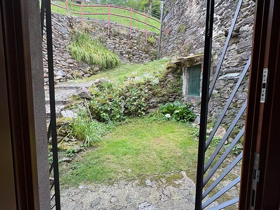 Immagine 17 di Appartamento in vendita  in Tezzi Alti 15b a Ardesio