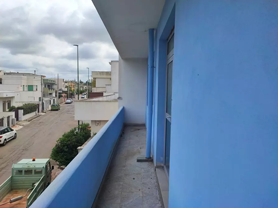 Immagine 14 di Locale commerciale in vendita  in via dogliotti 2 a Casarano