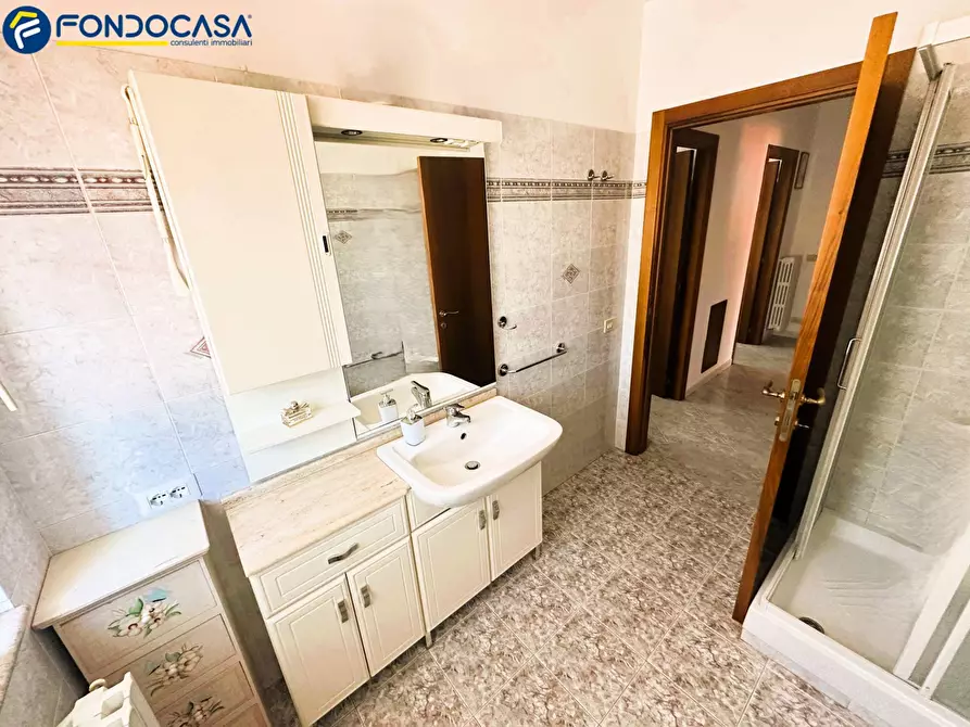 Immagine 13 di Appartamento in vendita  in Via San Martino 4 a Grottammare