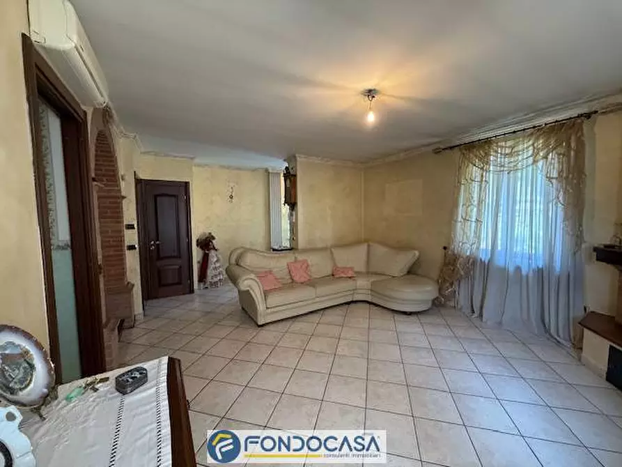 Immagine 10 di Villa in vendita  a Adro