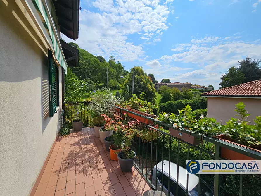 Immagine 6 di Villa in vendita  in Via Guglielmo Mattioli a Bergamo