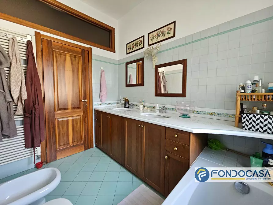 Immagine 9 di Villa in vendita  in Via Guglielmo Mattioli a Bergamo