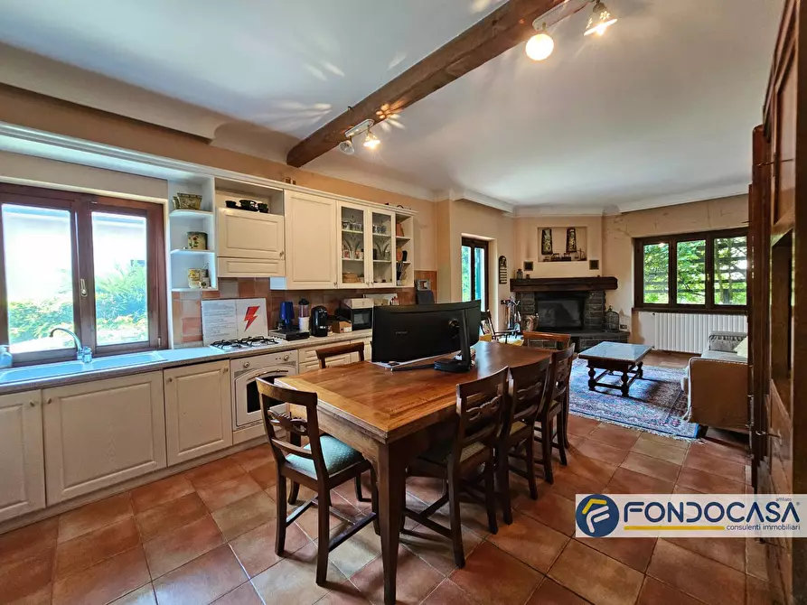 Immagine 15 di Villa in vendita  in Via Guglielmo Mattioli a Bergamo