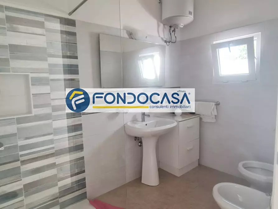 Immagine 18 di Villa in vendita  in Via Giacomo Puccini 45 a Cellino San Marco