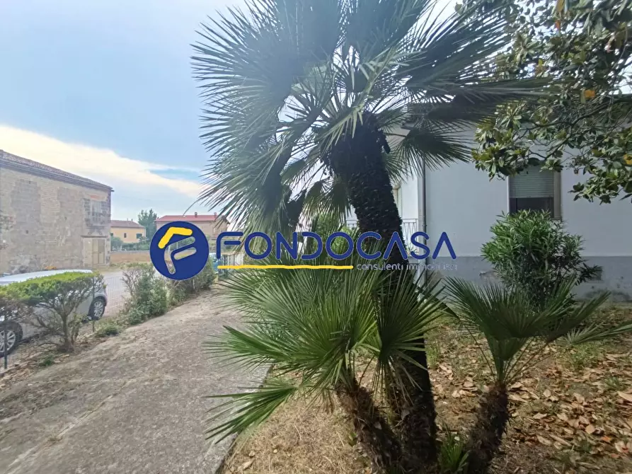 Immagine 10 di Villa in vendita  in via calore 10 a Benevento