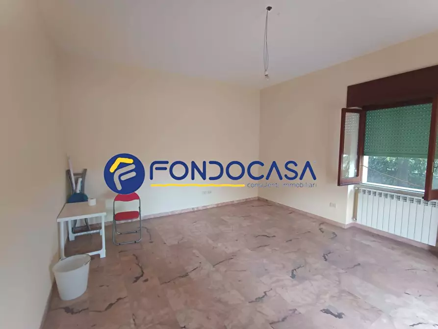 Immagine 13 di Villa in vendita  in via calore 10 a Benevento