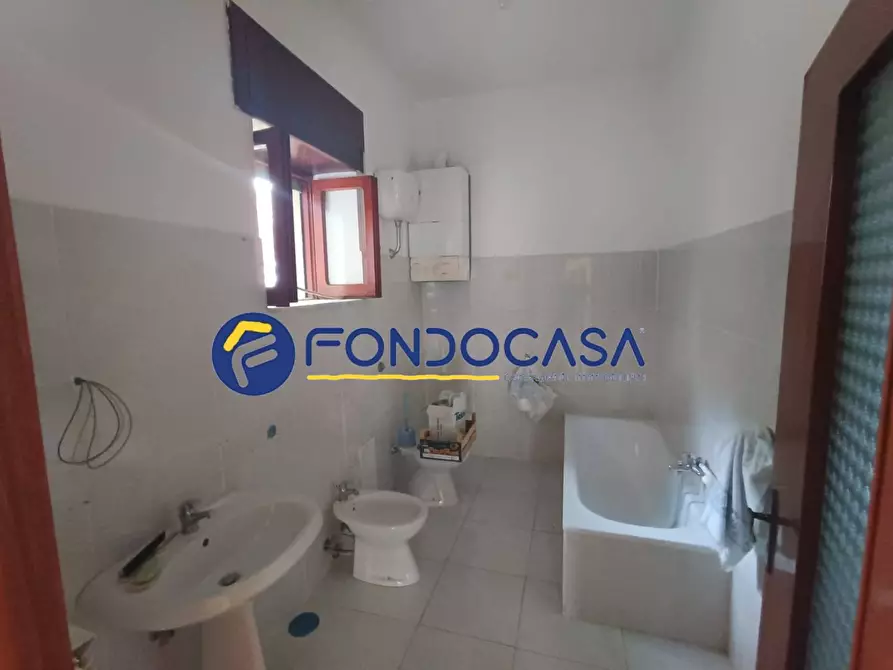 Immagine 17 di Villa in vendita  in via calore 10 a Benevento