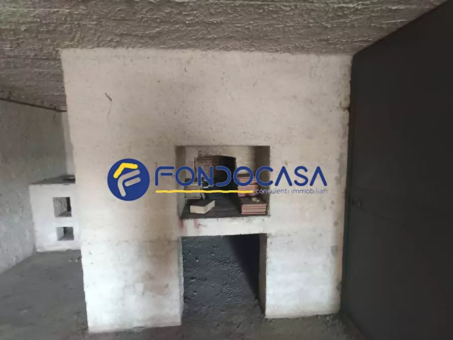 Immagine 23 di Villa in vendita  in via calore 10 a Benevento