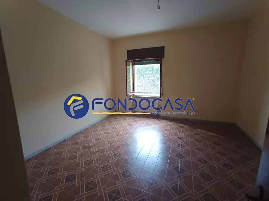 Immagine 27 di Villa in vendita  in via calore 10 a Benevento