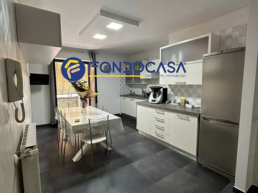 Immagine 4 di Appartamento in vendita  a Giugliano In Campania