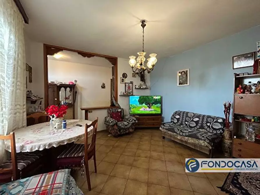 Immagine 3 di Appartamento in vendita  a Zandobbio