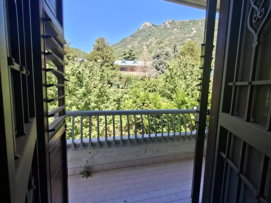 Immagine 10 di Appartamento in vendita  in via ramiro marcone 49 a Mercogliano