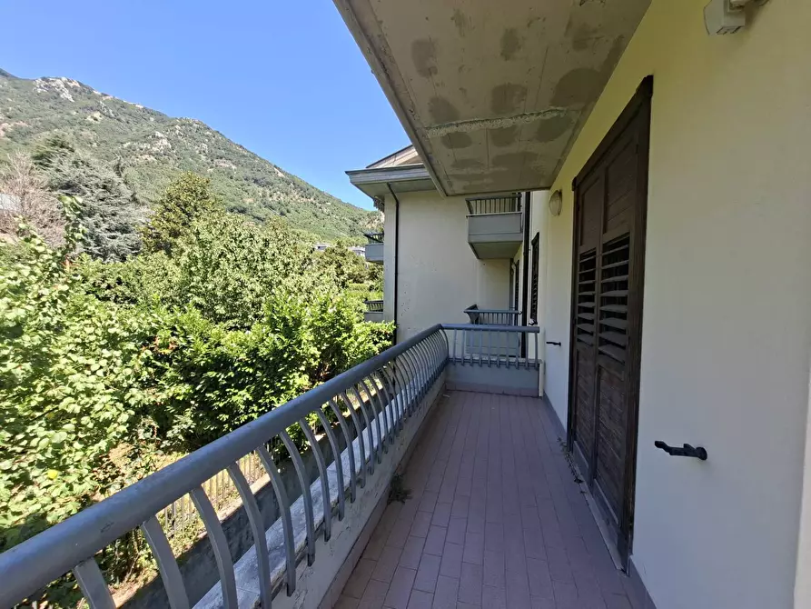 Immagine 13 di Appartamento in vendita  in via ramiro marcone 49 a Mercogliano