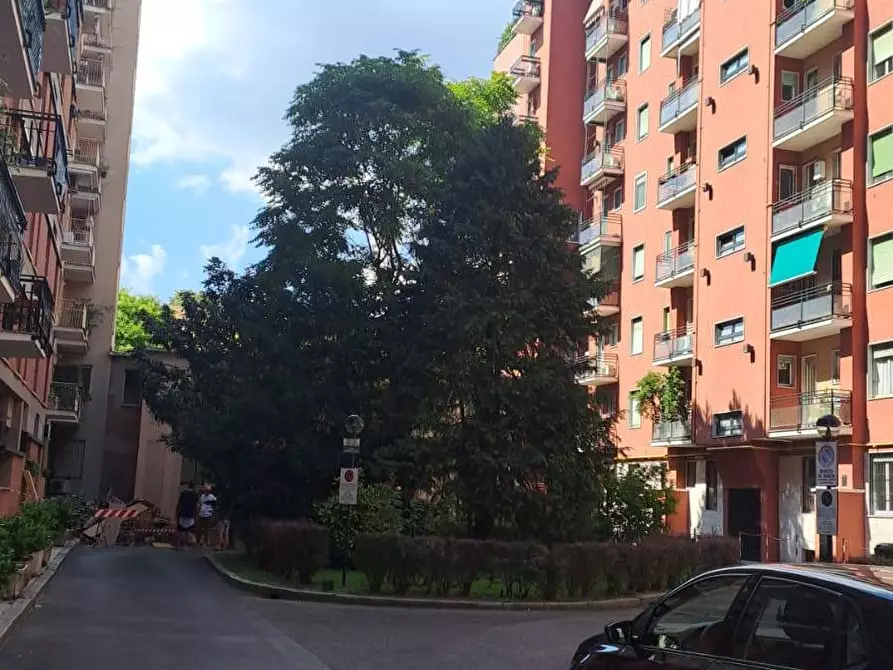 Immagine 4 di Appartamento in vendita  in Via Cenisio a Milano
