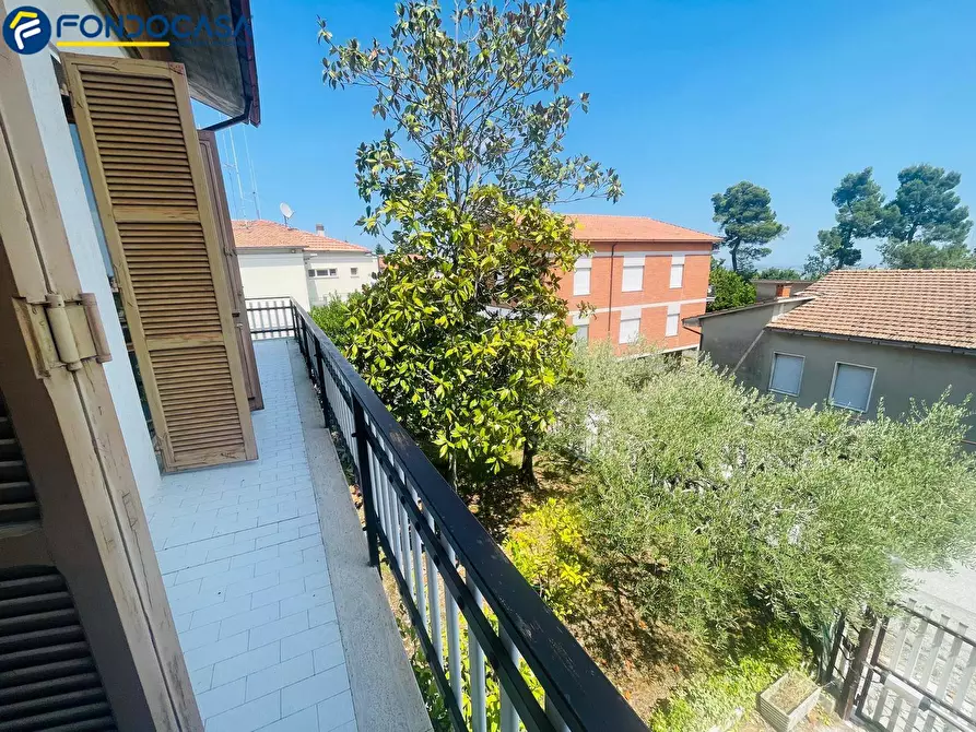 Immagine 15 di Casa indipendente in vendita  in Via Italia 6 a Montalto Delle Marche