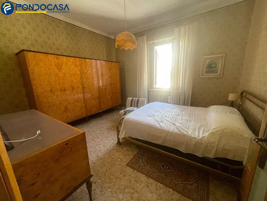 Immagine 19 di Casa indipendente in vendita  in Via Italia 6 a Montalto Delle Marche