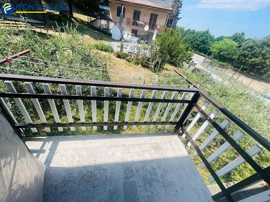 Immagine 50 di Casa indipendente in vendita  in Via Italia 6 a Montalto Delle Marche
