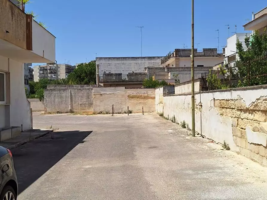Immagine 13 di Casa indipendente in vendita  in VIA VANINI 3 a Lecce