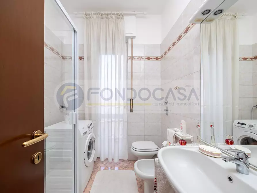 Immagine 21 di Appartamento in vendita  in via Varanini 28 a Milano