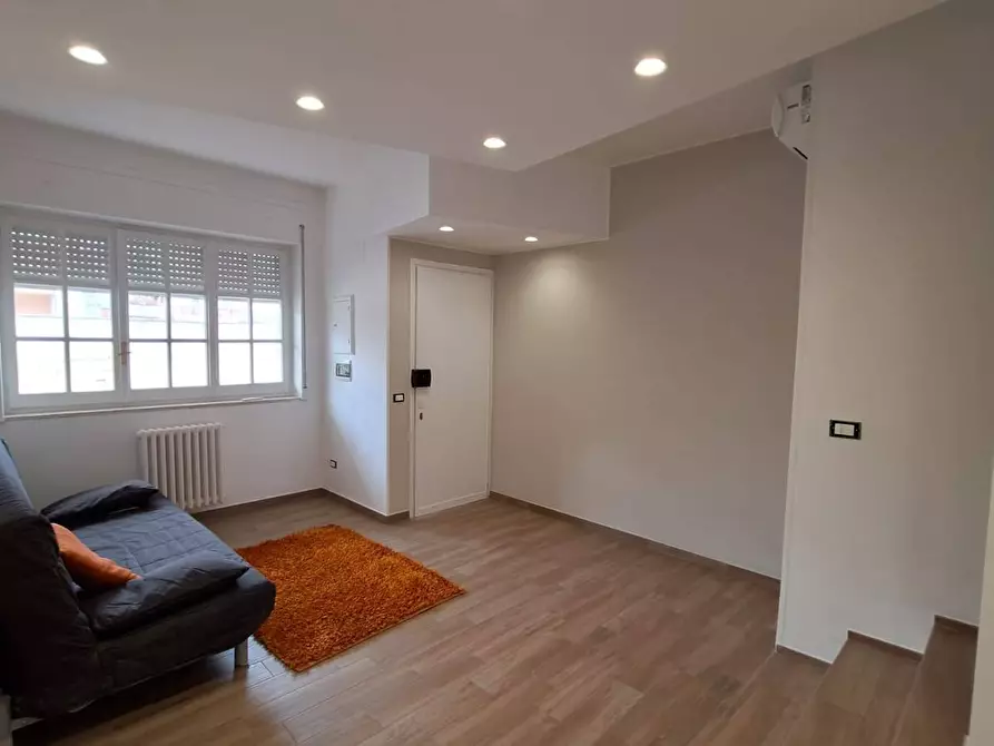 Immagine 4 di Casa indipendente in vendita  in VIA VANINI 3 a Lecce