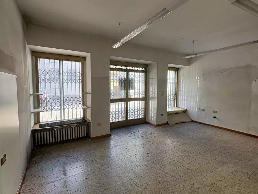 Immagine 10 di Attività commerciale in vendita  in Piazza Monte Grappa a Ardesio
