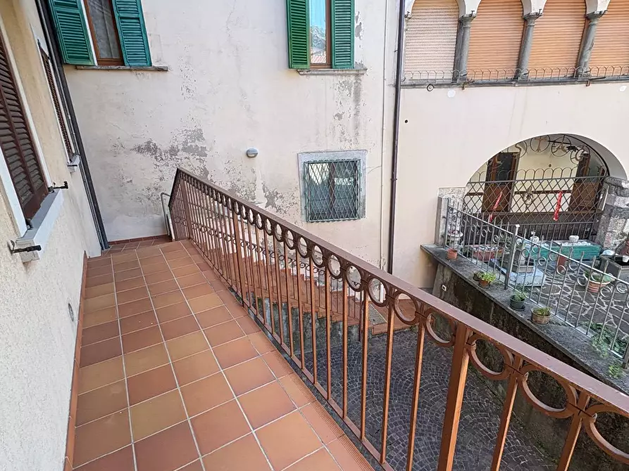 Immagine 2 di Appartamento in vendita  in Via Monte Grappa a Villa D'ogna