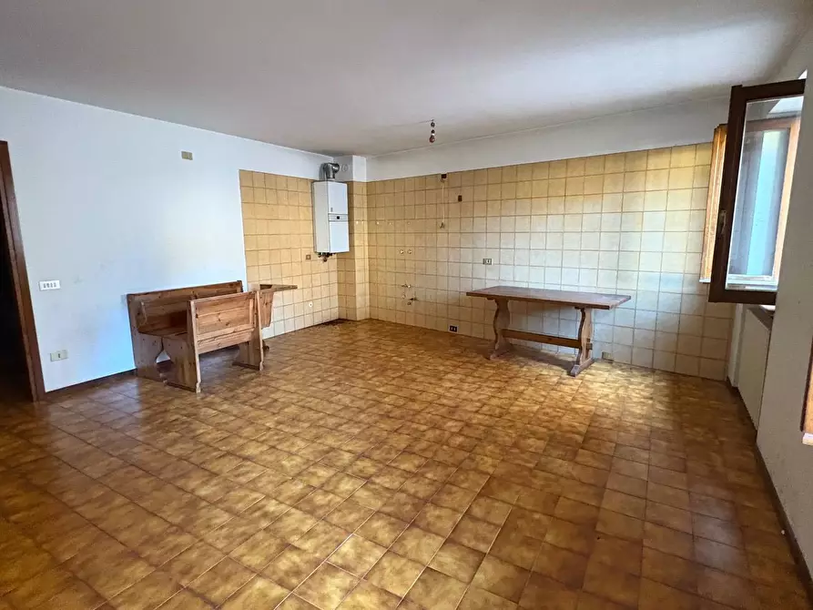 Immagine 4 di Appartamento in vendita  in Piazza Monte Grappa a Ardesio