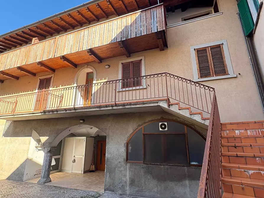 Immagine 17 di Appartamento in vendita  in Piazza Monte Grappa a Ardesio