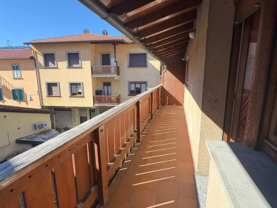 Immagine 14 di Appartamento in vendita  in Piazza Monte Grappa a Ardesio