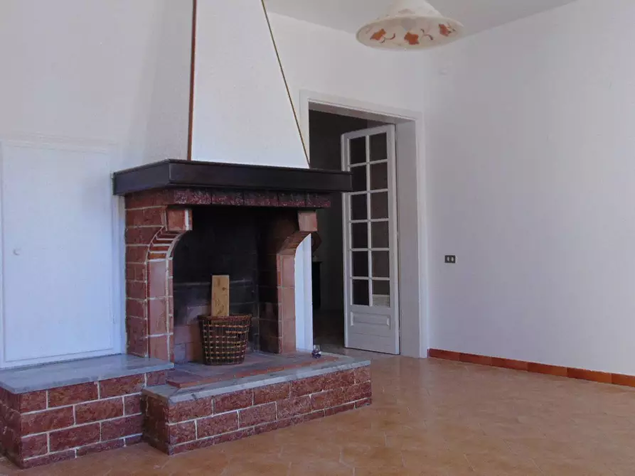 Immagine 3 di Casa indipendente in vendita  in VIA VITTORIO ALFIERI 15 a Salve