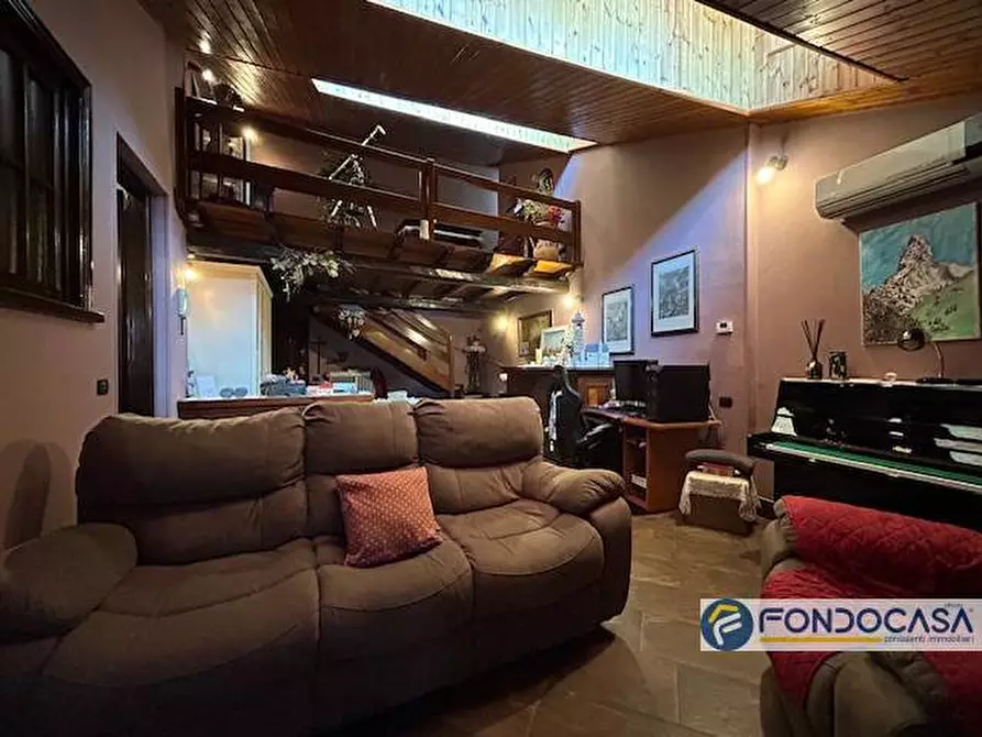 Immagine 10 di Appartamento in vendita  a Cologne