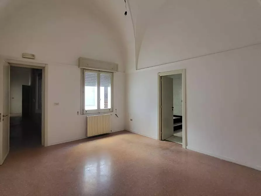Immagine 3 di Ufficio in affitto  in Via Principe di Piemonte 67-69 a Casarano