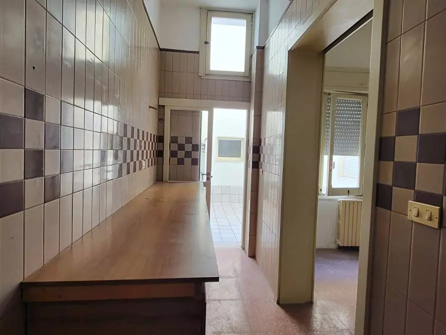 Immagine 13 di Ufficio in affitto  in Via Principe di Piemonte 67-69 a Casarano