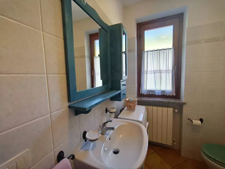 Immagine 17 di Appartamento in vendita  in Via dei Ciclamini 99 a Ardesio