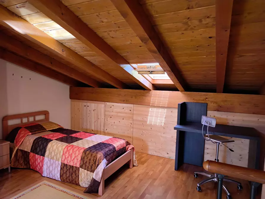 Immagine 22 di Appartamento in vendita  in Via dei Ciclamini 99 a Ardesio