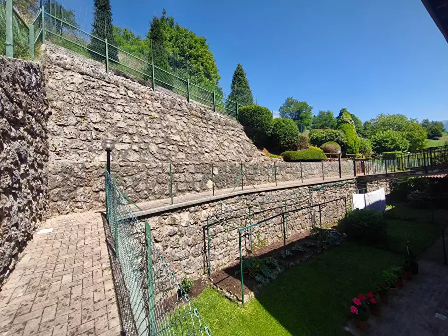 Immagine 4 di Appartamento in vendita  in Via dei Ciclamini 99 a Ardesio