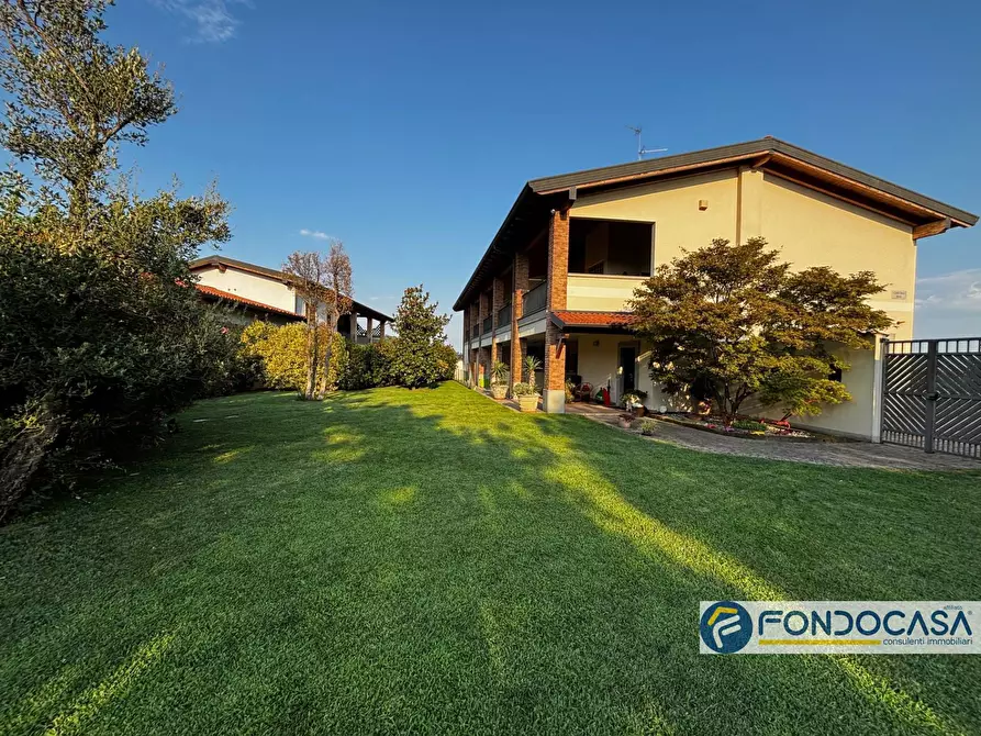 Immagine 1 di Villa in vendita  in VIA DEL MOLINO a Cologne