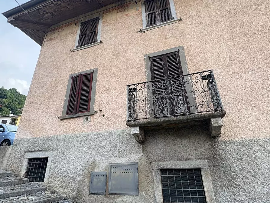 Immagine 5 di Casa indipendente in vendita  in Piazza Villassio 7 a Ardesio