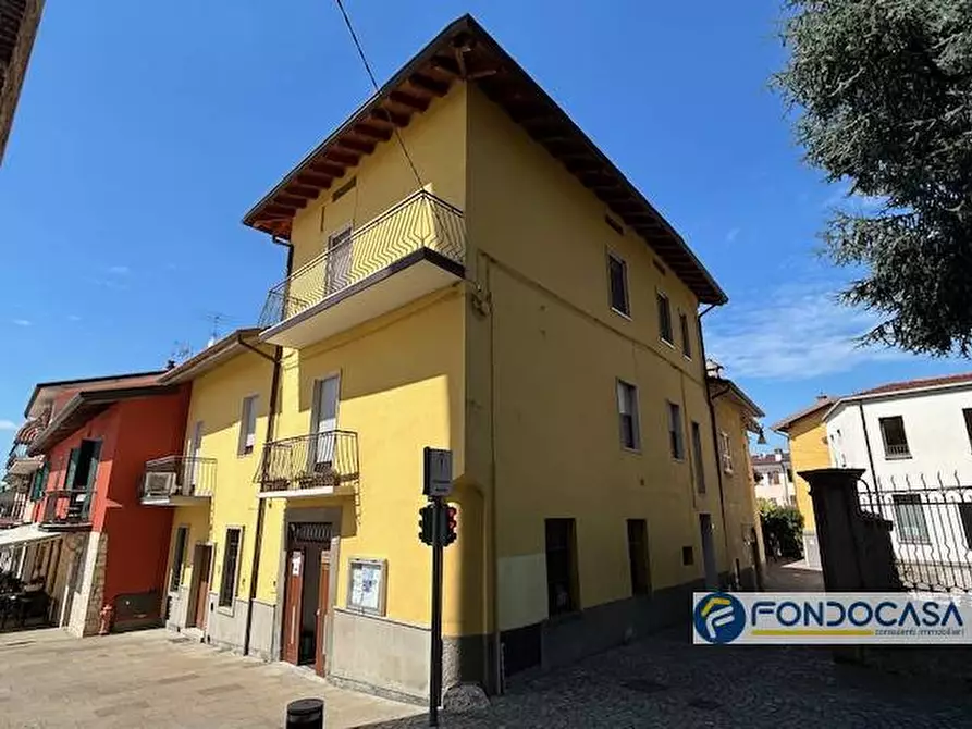 Immagine 2 di Appartamento in vendita  a Cologne