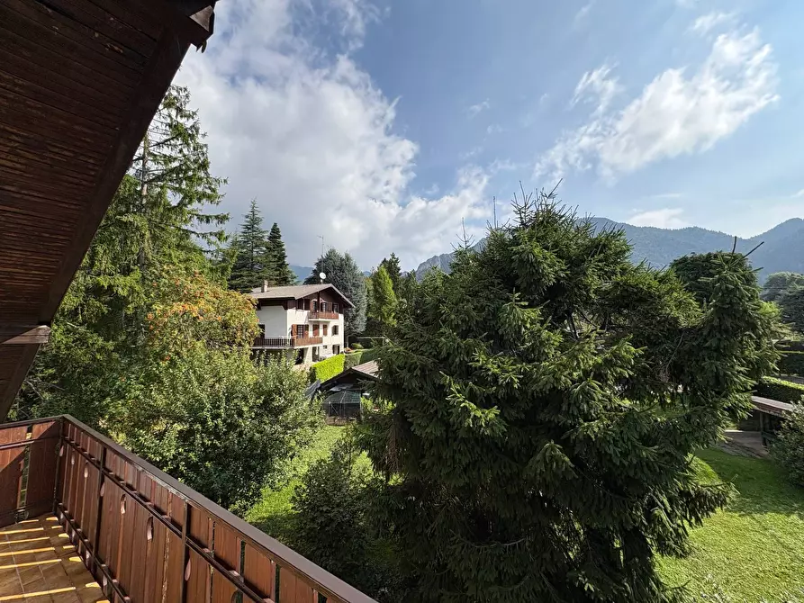 Immagine 17 di Appartamento in vendita  in Via Foppi 28 a Ardesio