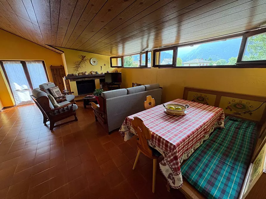 Immagine 3 di Appartamento in vendita  in Via Foppi 28 a Ardesio