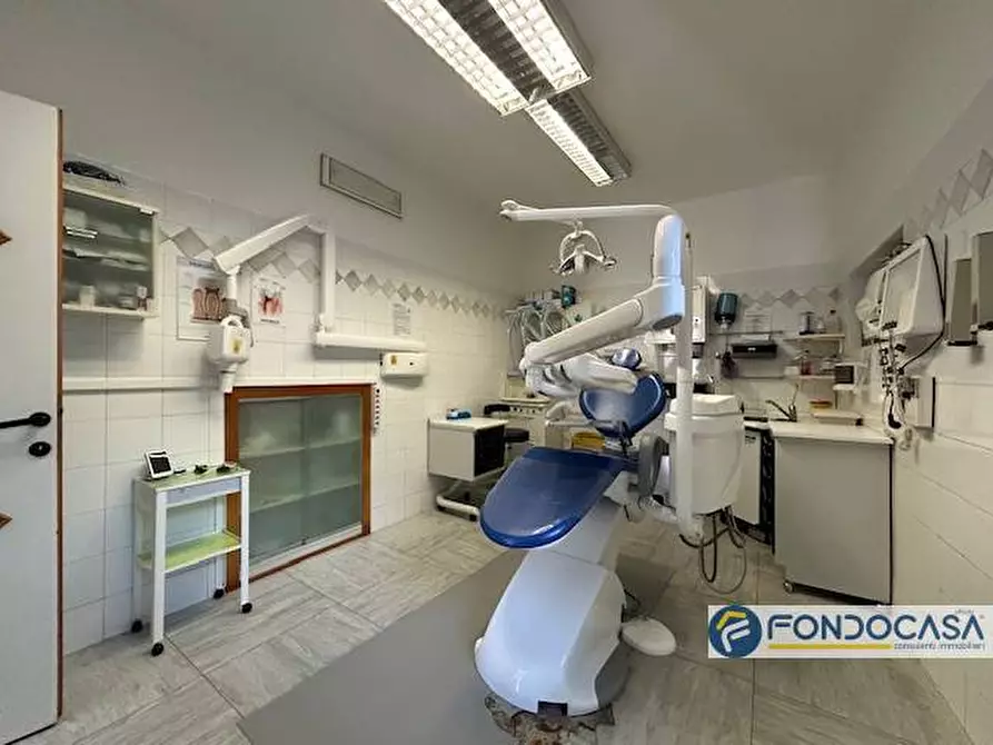 Immagine 11 di Ufficio in vendita  15 a Cologne