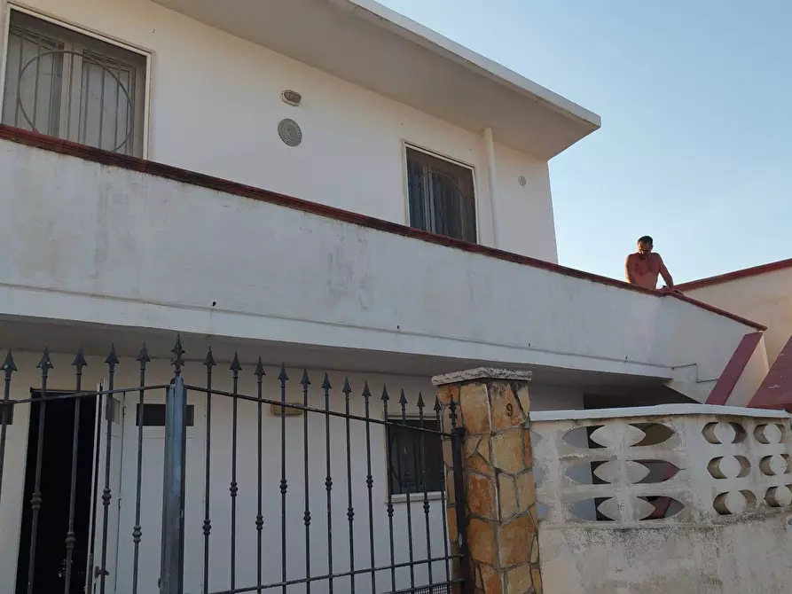 Immagine 3 di Appartamento in vendita  in via 1CAMPOMARINO 9 a Avetrana