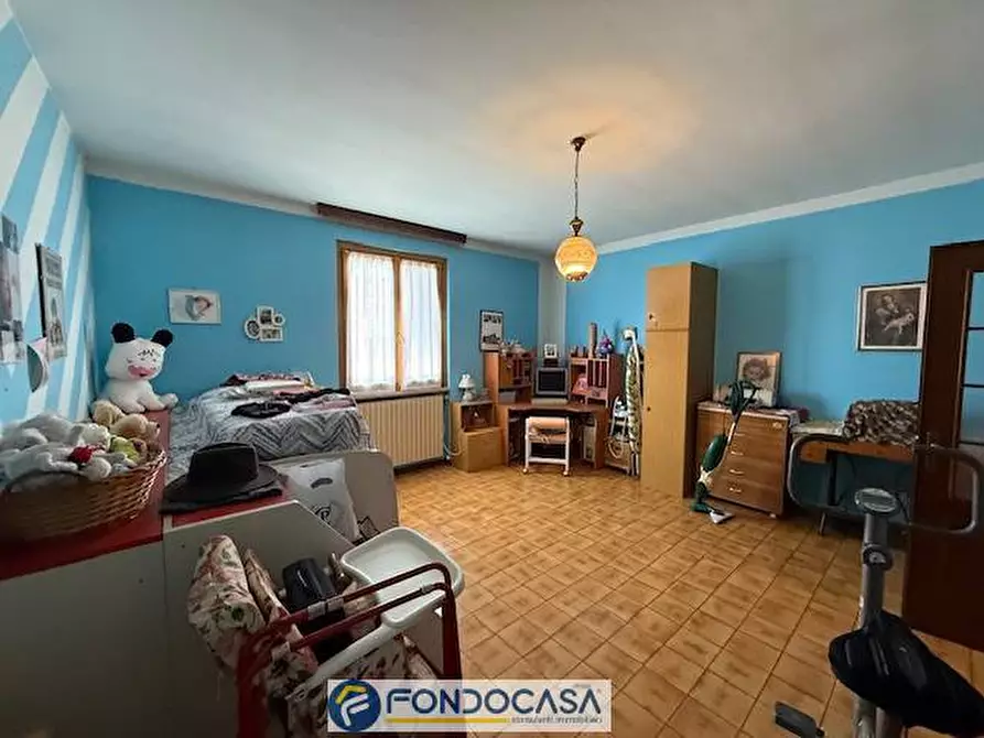 Immagine 19 di Appartamento in vendita  a Lograto