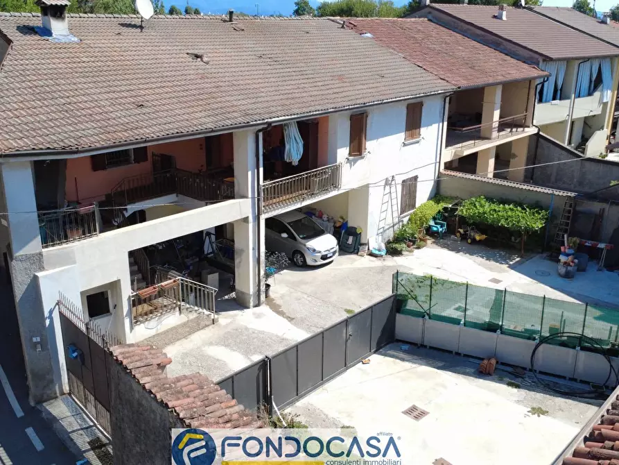 Immagine 1 di Appartamento in vendita  a Lograto