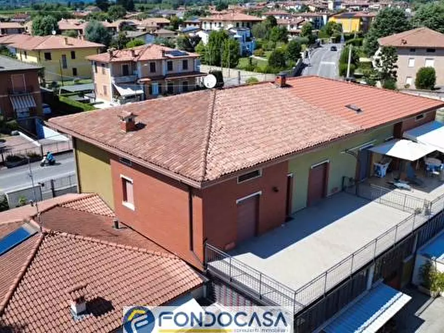 Immagine 29 di Villa in vendita  a Cazzago San Martino