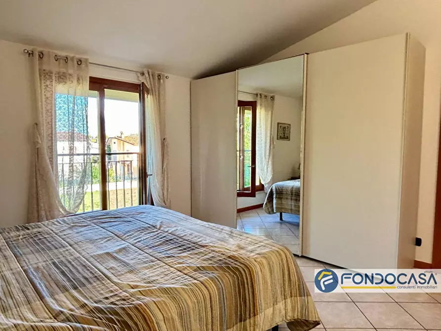 Immagine 9 di Appartamento in vendita  a Castelli Calepio