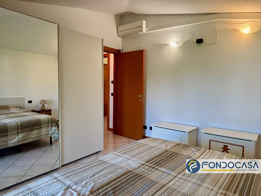 Immagine 11 di Appartamento in vendita  a Castelli Calepio